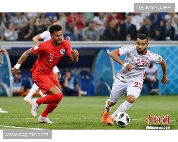 智利与澳大利亚激战正酣双方球员展现精彩表现与战术较量 智利与澳大利亚激战正酣双方球员展现精彩表现与战术较量