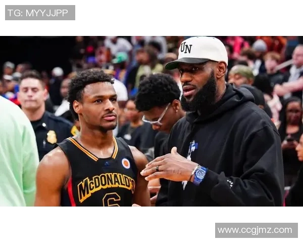 詹姆斯的身高体重与臂展数据分析对篮球运动的影响探讨