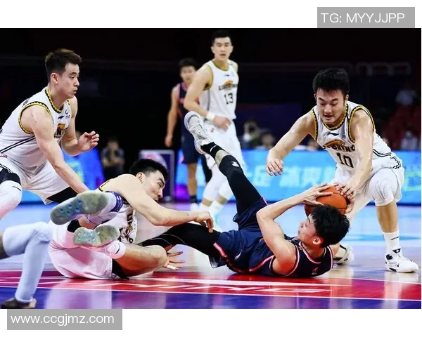 2018年CBA季后赛辽宁队与天津队激战正酣精彩瞬间回顾与分析 2018年CBA季后赛辽宁队与天津队激战正酣精彩瞬间回顾与分析