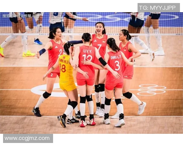 朝鲜女排与日本女排激战正酣争夺亚洲排球赛冠军荣耀