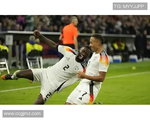 德国与荷兰足球对决出场阵容分析与战术解读 德国与荷兰足球对决出场阵容分析与战术解读