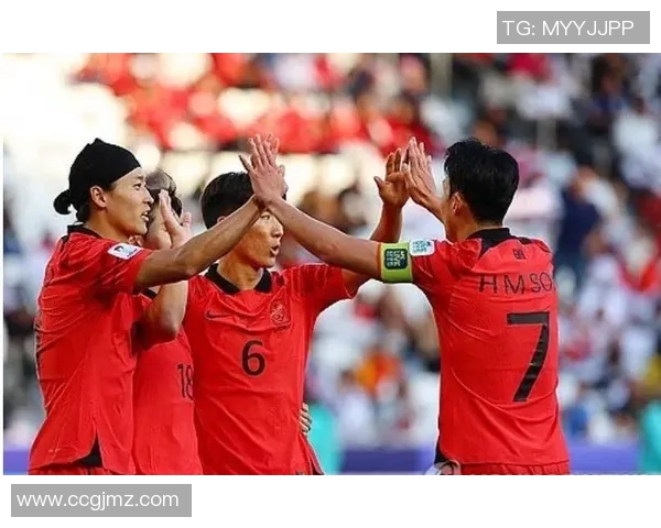 第8轮激战韩国队迎战卡塔尔队争夺亚洲杯晋级名额