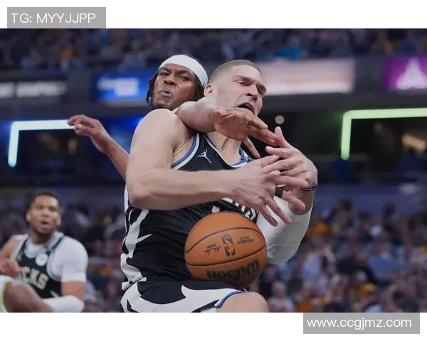 雄鹿球员膝伤缺阵，季后赛前景蒙上一层阴影