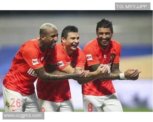 亚冠激战广州队对阵东方队精彩比分回顾与赛况分析