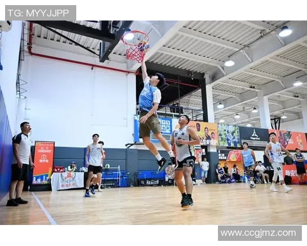 琼斯杯中华蓝队迎战日本队全力争胜展现篮球风采